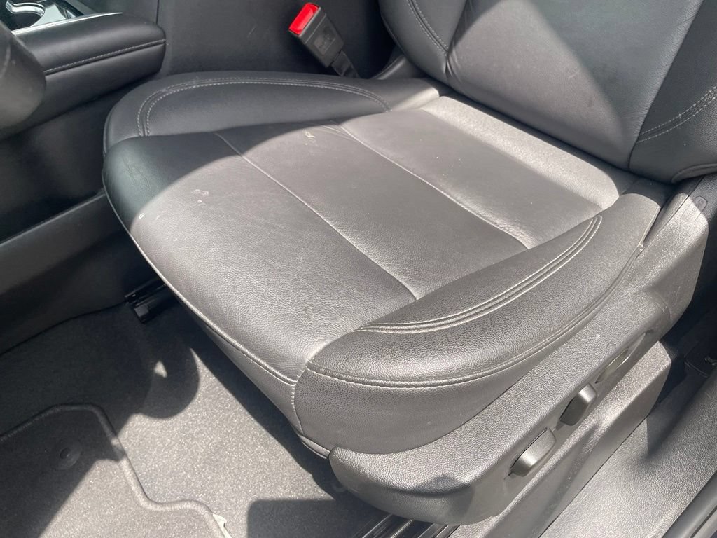 Used 2025 Chevrolet Tahoe LT RWD image 22