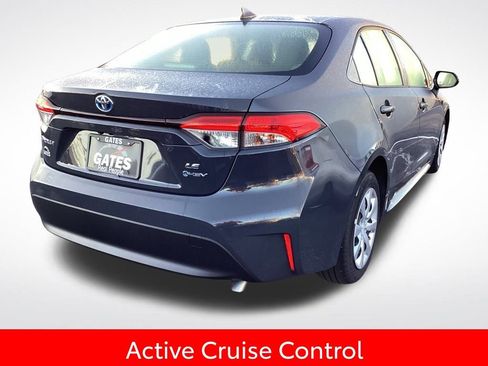 Used 2025 Toyota Corolla LE image 10