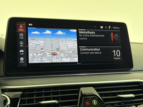 Used 2023 BMW 530i xDrive w/ M Sport Package AWD/4WD image 18