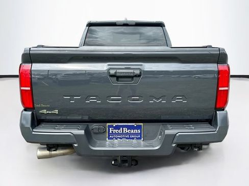 Used 2024 Toyota Tacoma SR5 AWD/4WD image 6