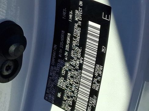 Used 2020 Lexus RX 350L Premium w/ Premium Package image 28