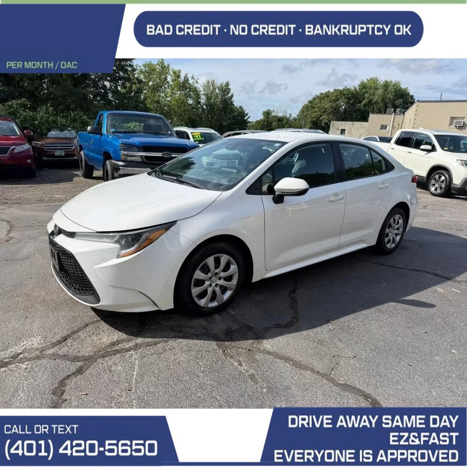 Used 2022 Toyota Corolla LE FWD image 2