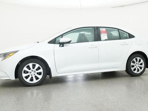 New 2026 Toyota Corolla LE image 18