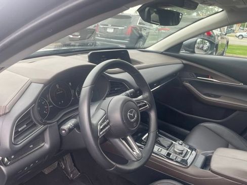 Used 2023 MAZDA CX-30 AWD 2.5 S w/ Premium Package image 9