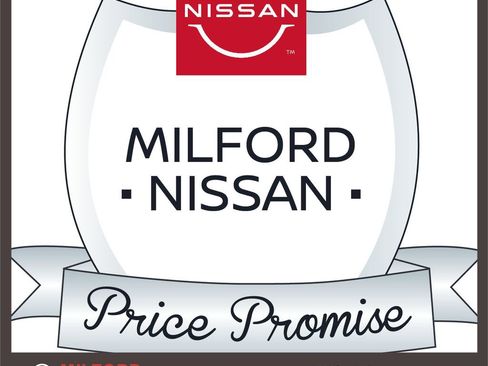 Used 2024 Volkswagen Tiguan SE image 2