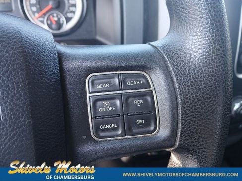 Used 2017 RAM 1500 Express AWD/4WD image 26
