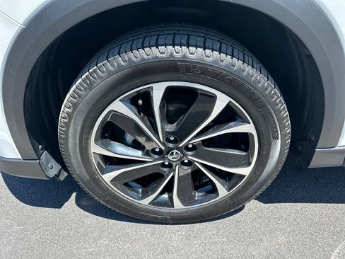 Used 2023 MAZDA CX-5 AWD 2.5 S w/ Premium Package image 12