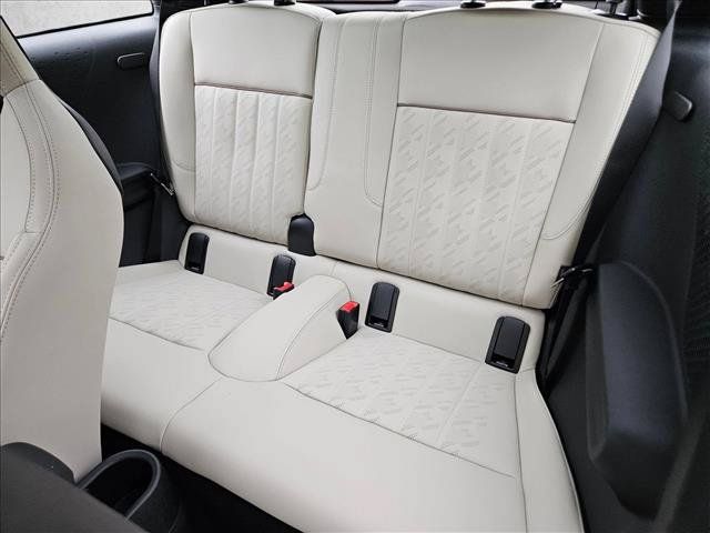 Used 2026 MINI Cooper 2-Door Hardtop FWD image 17