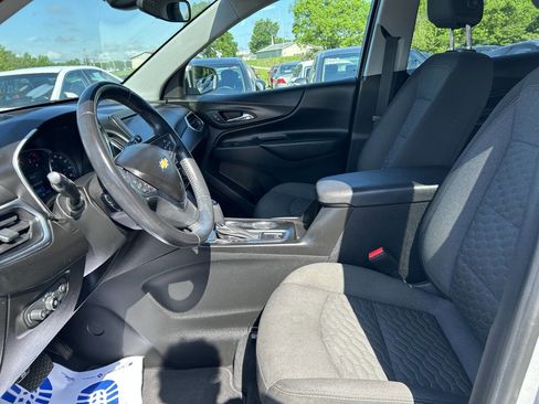 Used 2020 Chevrolet Equinox LT image 12