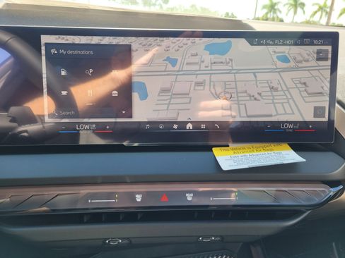 New 2025 BMW X3 xDrive30i w/ Premium Package image 22