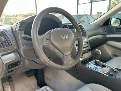 Used 2010 INFINITI G37 Journey w/ Premium Pkg RWD image 11