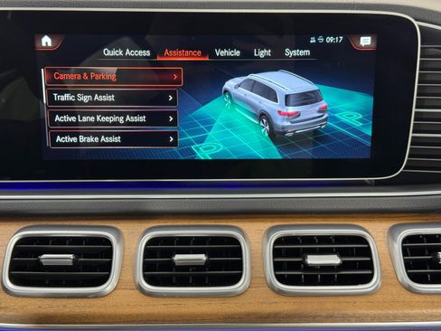 Used 2022 Mercedes-Benz GLS 450 4MATIC image 31