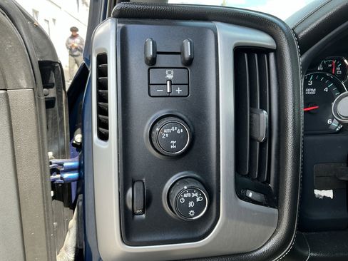 Used 2017 GMC Sierra 1500 SLT w/ SLT Premium Package AWD/4WD image 20