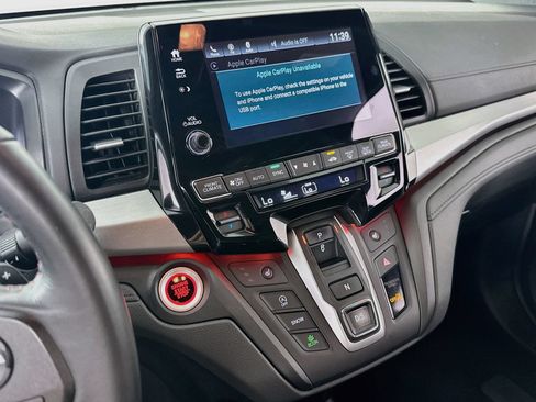 Used 2024 Honda Odyssey Sport image 16