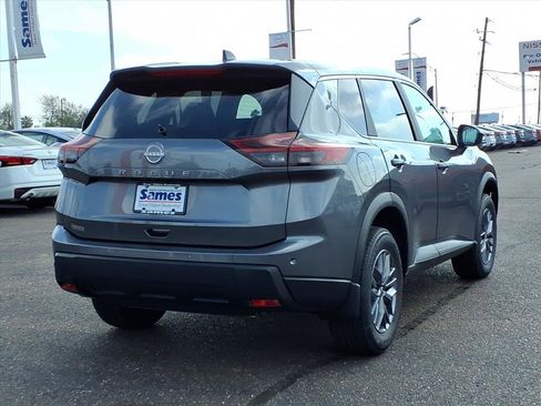 New 2026 Nissan Rogue S image 7