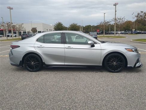 Certified 2022 Toyota Camry XSE image 3