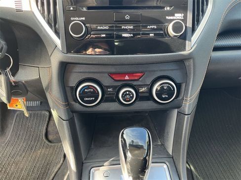 Used 2023 Subaru Crosstrek 2.0i Premium image 16