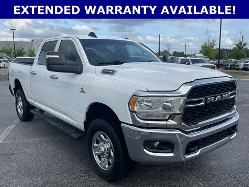 Used 2024 RAM 2500 Tradesman w/ Chrome Appearance Group AWD/4WD image 7