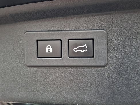 Used 2020 Subaru Outback Limited XT image 32