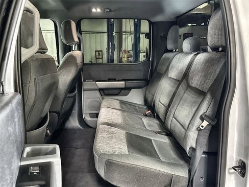 Used 2024 Ford F250 XLT image 24