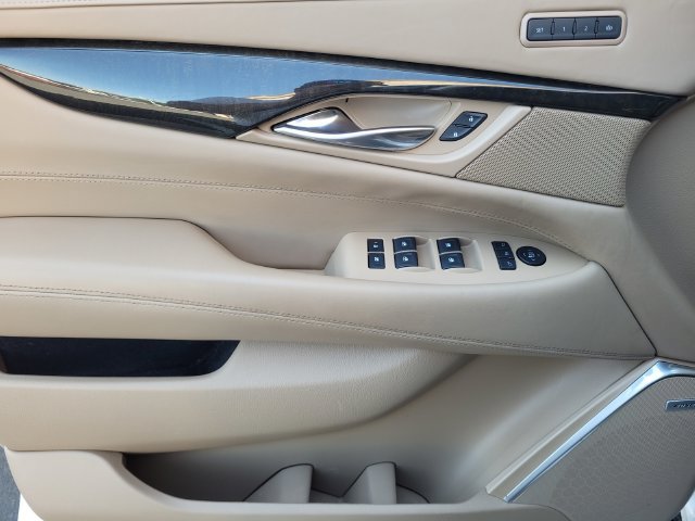 Used 2019 Cadillac Escalade Platinum AWD/4WD image 22