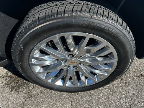 New 2026 Chevrolet Tahoe Premier w/ Sun And Tow Package AWD/4WD image 27