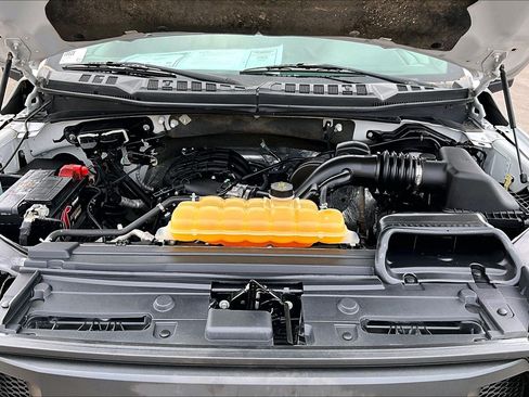 Used 2017 Ford F150 XL w/ XL Power Equipment Group AWD/4WD image 9