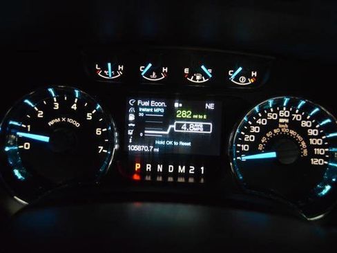 Used 2013 Ford F150 XLT w/ Mid Equipment Group RWD image 18