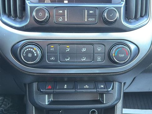 Used 2019 Chevrolet Colorado LT w/ LT Convenience Package AWD/4WD image 24