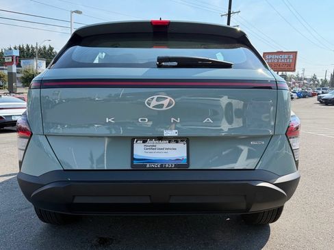 Used 2026 Hyundai Kona SE AWD/4WD image 4