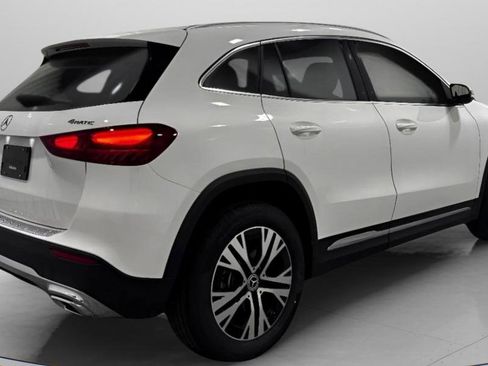 Used 2025 Mercedes-Benz GLA 250 4MATIC image 5