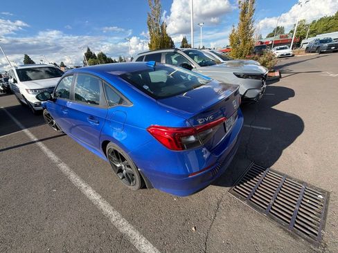 Used 2023 Honda Civic Sport image 6