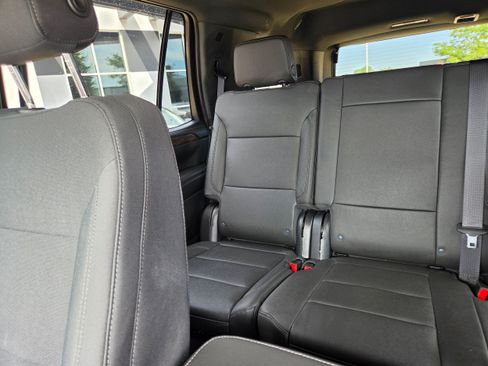 Used 2023 Chevrolet Tahoe 4WD image 14