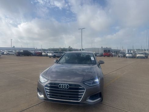 Used 2020 Audi A4 2.0T Premium w/ Convenience Package image 5