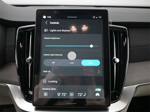 New 2026 Volvo XC90 T8 Ultra w/ Protection Package Premier image 16