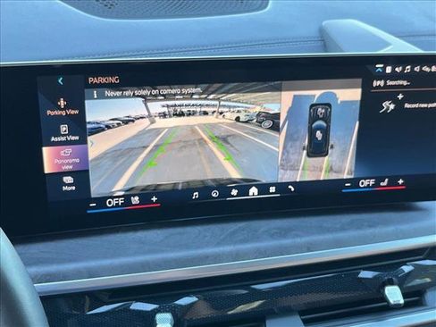 Used 2024 BMW X5 xDrive40i w/ M Sport Package image 14