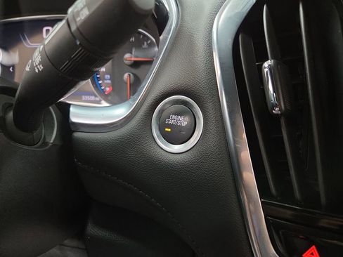 Used 2023 Chevrolet Traverse High Country w/ LPO, Floor Liner Package AWD/4WD image 19