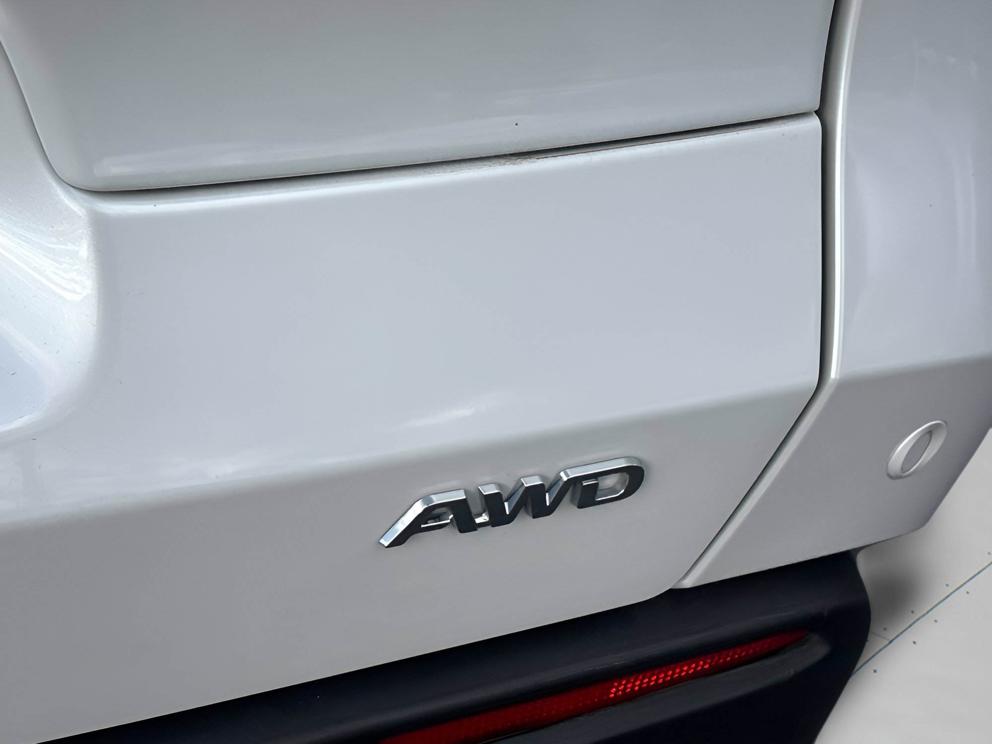 Used 2023 Toyota bZ4X AWD image 9
