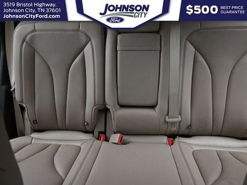 Used 2022 Lincoln Nautilus Reserve AWD/4WD image 19