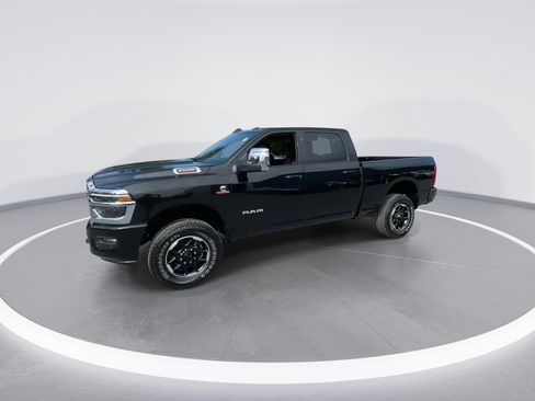 Used 2026 RAM 2500 Laramie AWD/4WD image 8