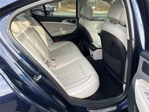 Used 2020 Genesis G70 3.3T w/ Prestige Package image 11