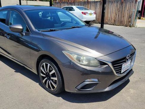 Used 2014 MAZDA MAZDA3 i Grand Touring image 8