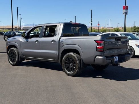 Certified 2024 Nissan Frontier SV w/ SV Convenience Package RWD image 3