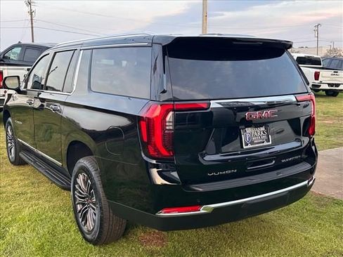 New 2026 GMC Yukon XL Elevation w/ Elevation Premium Package AWD/4WD image 8