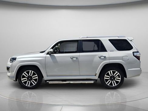 Used 2014 Toyota 4Runner Limited RWD image 3