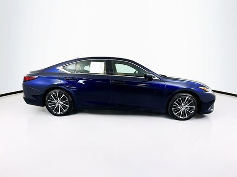 Used 2025 Lexus ES 350 w/ Premium Package image 11
