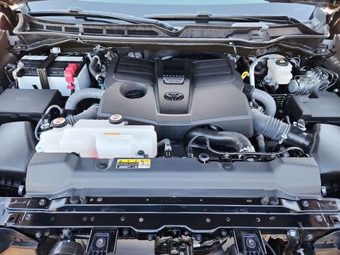 Used 2024 Toyota Tundra SR5 image 13