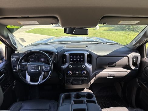 Used 2019 GMC Sierra 1500 SLT w/ Driver Alert Package I AWD/4WD image 19