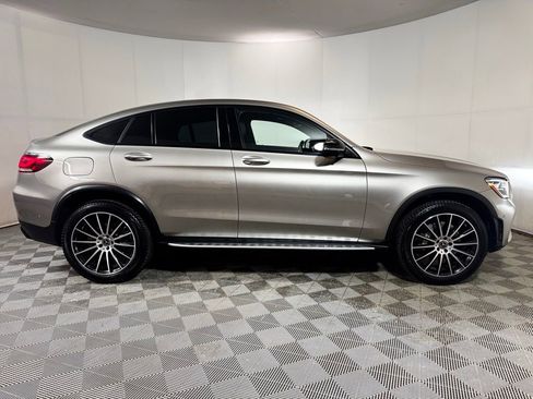 Used 2023 Mercedes-Benz GLC 300 4MATIC Coupe image 10