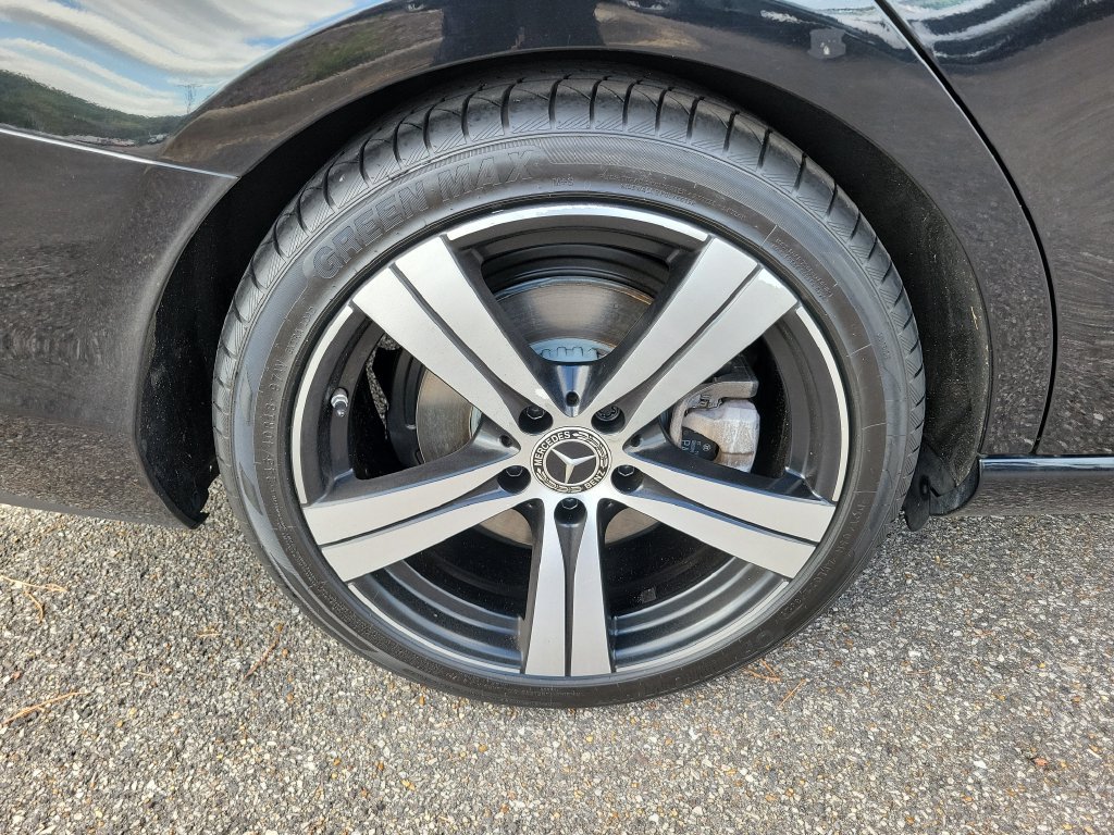 Used 2022 Mercedes-Benz C 300 4MATIC Sedan image 10